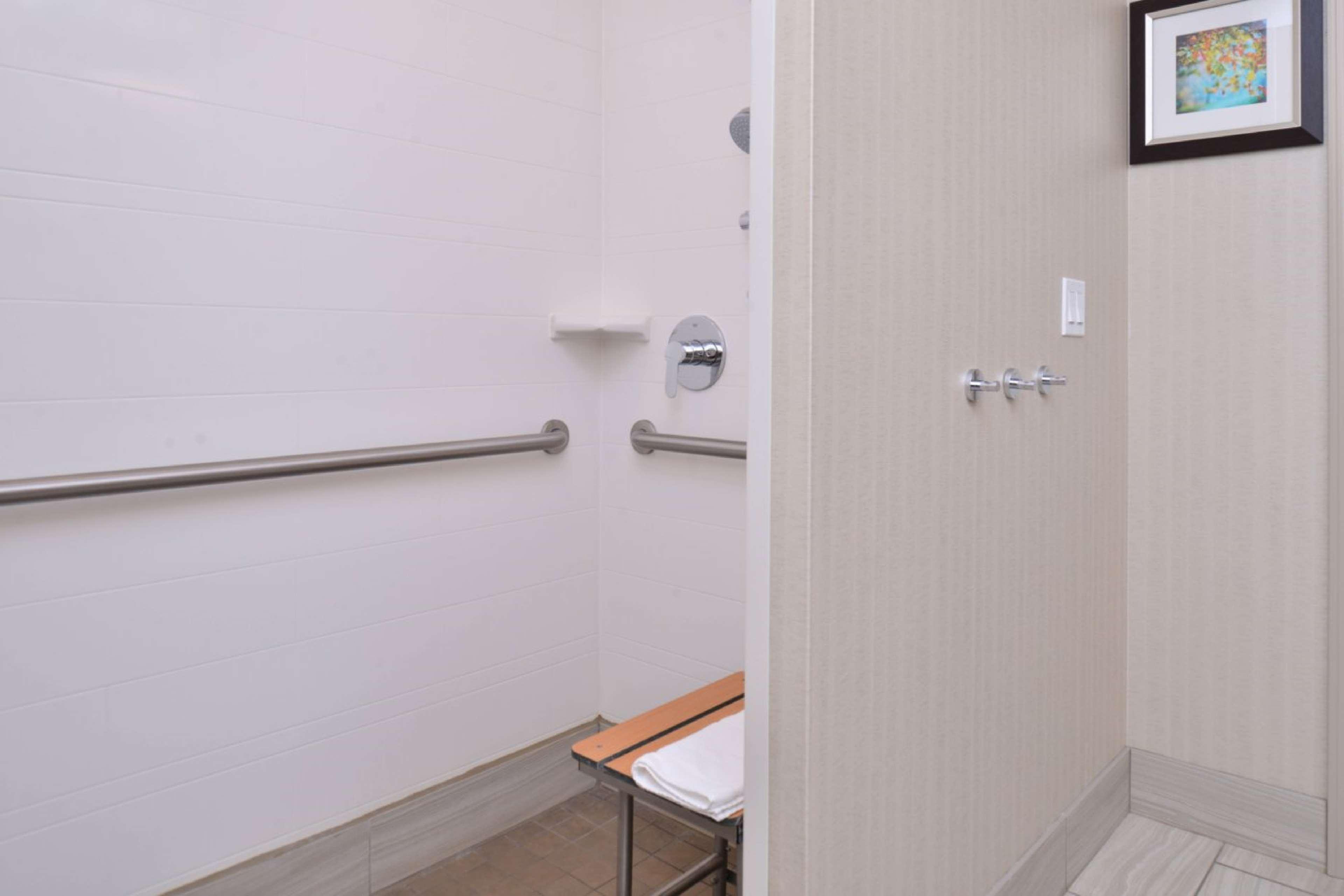 Hampton Inn & Suites Bend Esterno foto