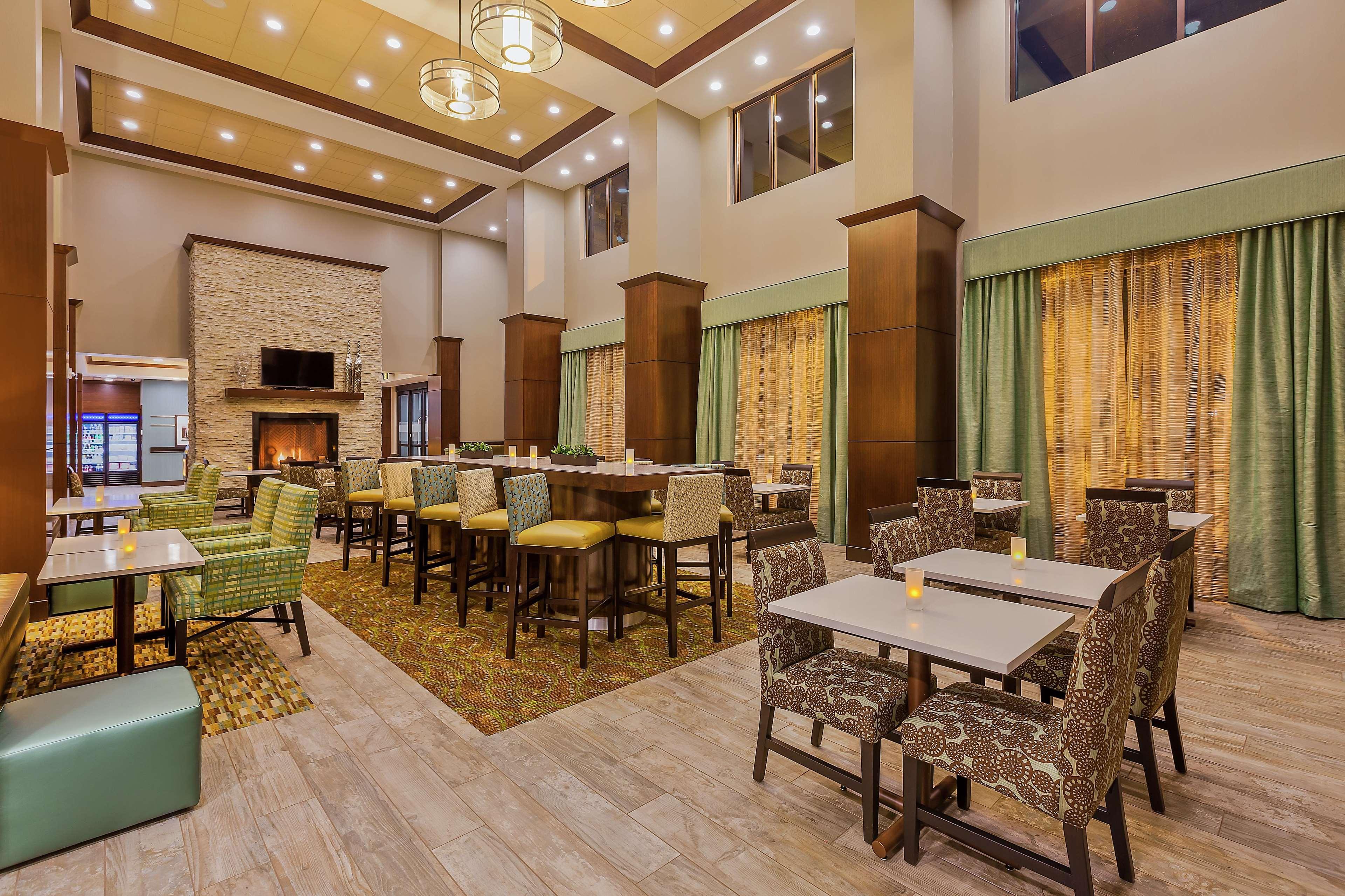Hampton Inn & Suites Bend Esterno foto