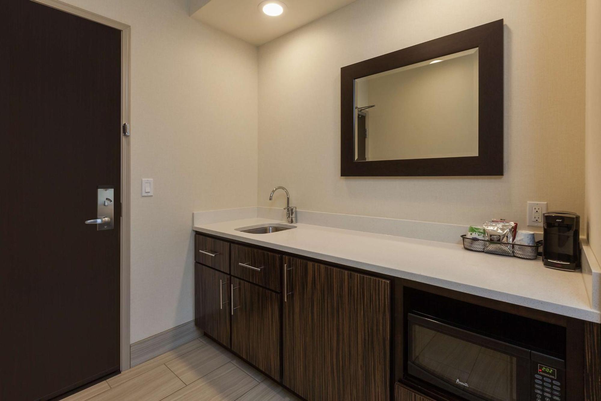 Hampton Inn & Suites Bend Esterno foto
