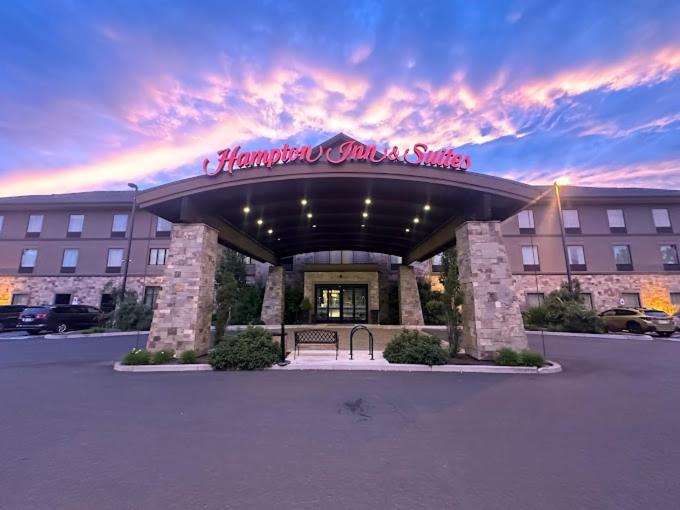 Hampton Inn & Suites Bend Esterno foto